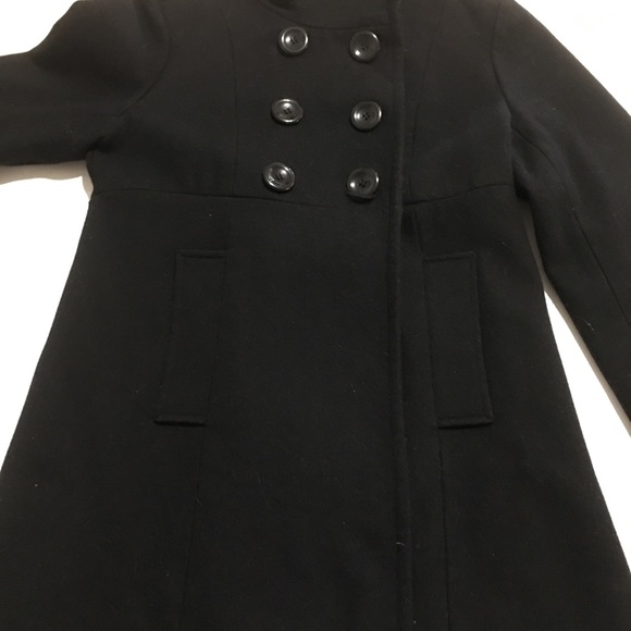 Black Coat - Picture 2 of 7